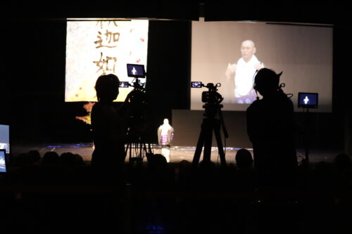 法話×映画館⁉ イオンシネマ担当者が語る、H1法話グランプリを大スクリーンで観るべき理由