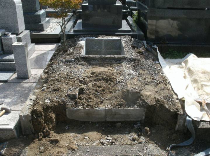 墓じまい解体現場